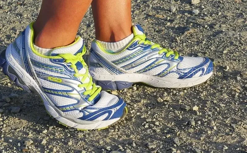 8868手游平台下载诸葛科技**运动鞋鞋垫吸汗：保持足部干爽舒适的终极
指南**