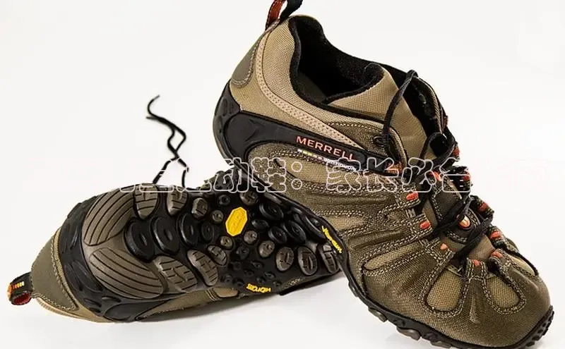 8868体育在线官网百度数据开放平台 耐磨男童运动鞋：家长必备指南